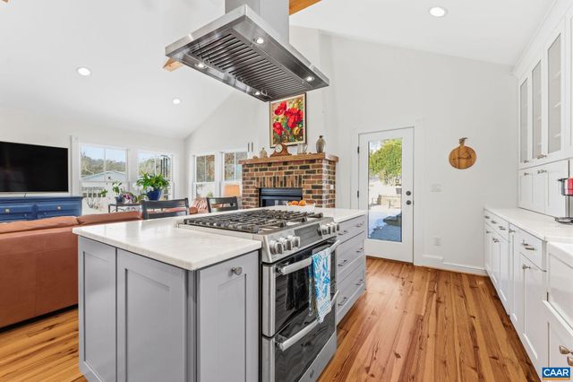 2402 ROCK BRANCH LN, North Garden, VA 22959