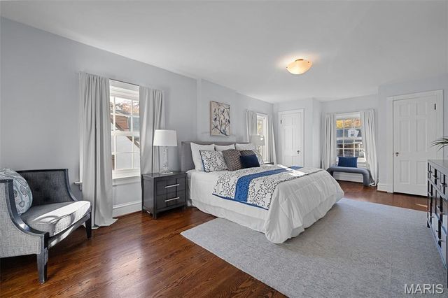 12 Webster Acres, Webster Groves, MO 63119