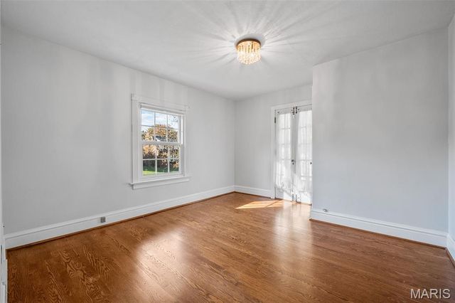 12 Webster Acres, Webster Groves, MO 63119