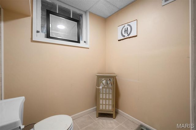 12 Webster Acres, Webster Groves, MO 63119