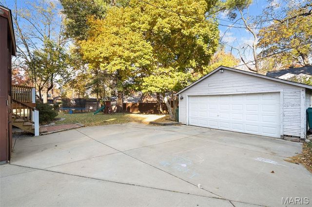 12 Webster Acres, Webster Groves, MO 63119