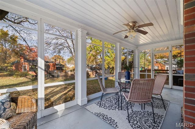 12 Webster Acres, Webster Groves, MO 63119