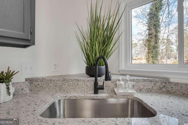 4928 Olde Mill Dr, Marietta, GA 30066