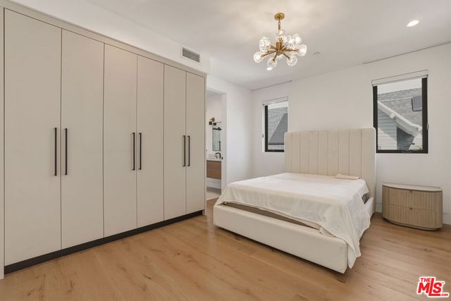 5316 Lennox Avenue, Sherman Oaks, CA 91401