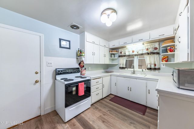 1755 Benjamin Franklin Drive, Reno, NV 89509