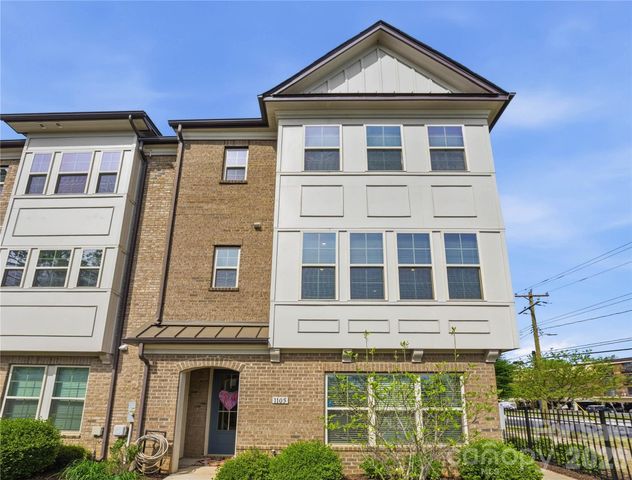 1105 Towns Hill Way, Charlotte, NC 28209