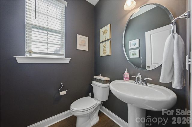 1105 Towns Hill Way, Charlotte, NC 28209