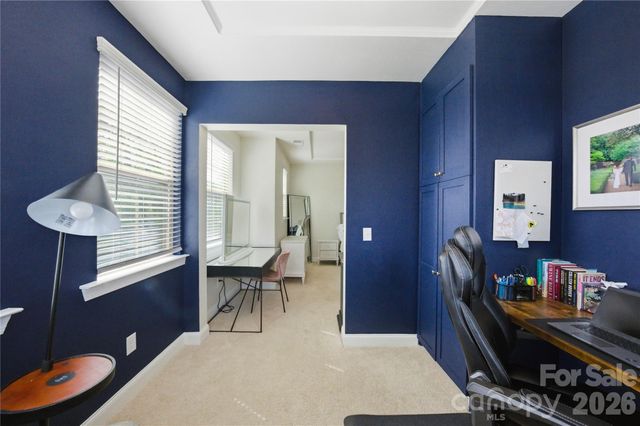 1105 Towns Hill Way, Charlotte, NC 28209