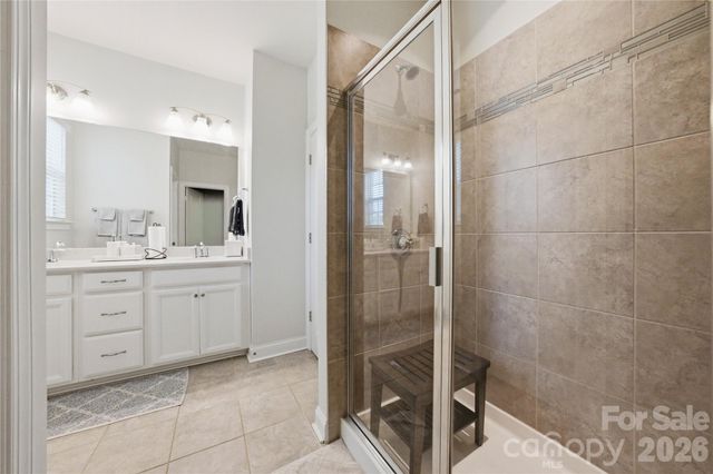 1105 Towns Hill Way, Charlotte, NC 28209