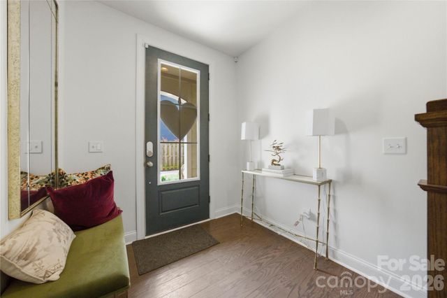 1105 Towns Hill Way, Charlotte, NC 28209