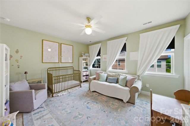 1105 Towns Hill Way, Charlotte, NC 28209