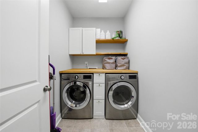 1105 Towns Hill Way, Charlotte, NC 28209