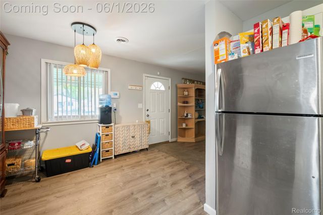 13428 Sarsfield Avenue, Warren, MI 48089