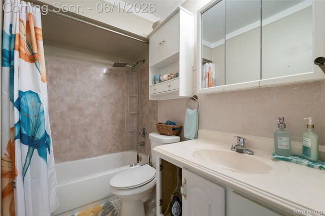 13428 Sarsfield Avenue, Warren, MI 48089