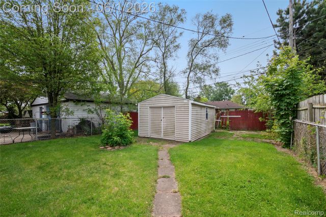 13428 Sarsfield Avenue, Warren, MI 48089