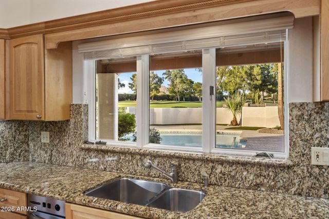 8262 E VISTA DE VALLE --, Scottsdale, AZ 85255