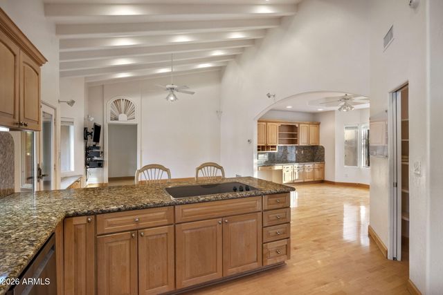 8262 E VISTA DE VALLE --, Scottsdale, AZ 85255