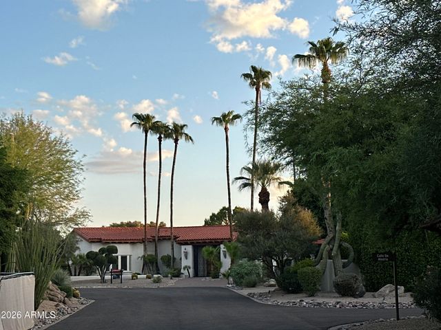 8262 E VISTA DE VALLE --, Scottsdale, AZ 85255
