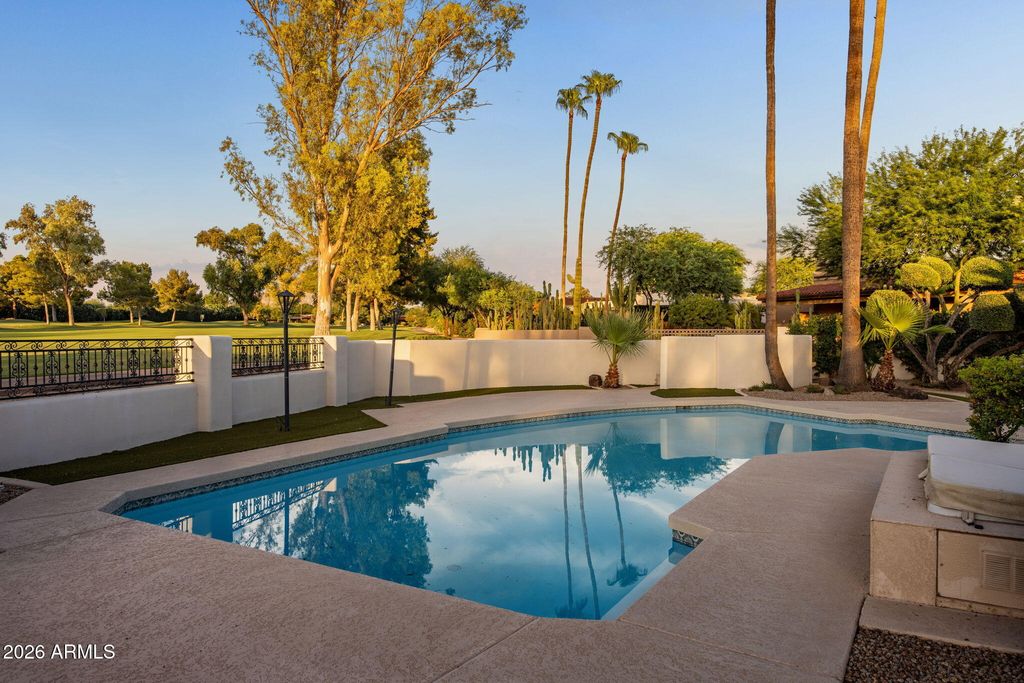 8262 E VISTA DE VALLE --, Scottsdale, AZ 85255 — photo 4