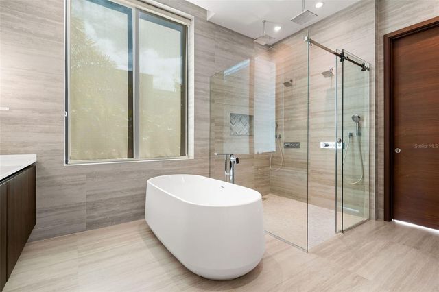 50 THE ISLES AT DORADO BEACH, Dorado, PR 00646