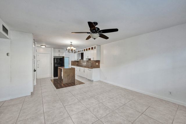 600 SE 2nd Avenue K2, Deerfield Beach, FL 33441
