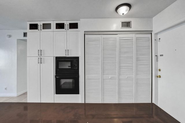 600 SE 2nd Avenue K2, Deerfield Beach, FL 33441