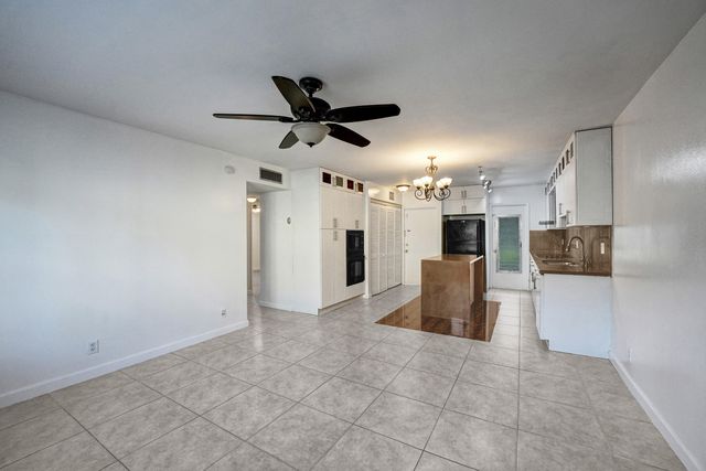 600 SE 2nd Avenue K2, Deerfield Beach, FL 33441