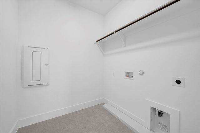 5040 Ressina Drive, Aubrey, TX 76227