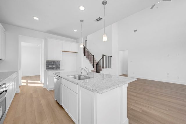 5040 Ressina Drive, Aubrey, TX 76227