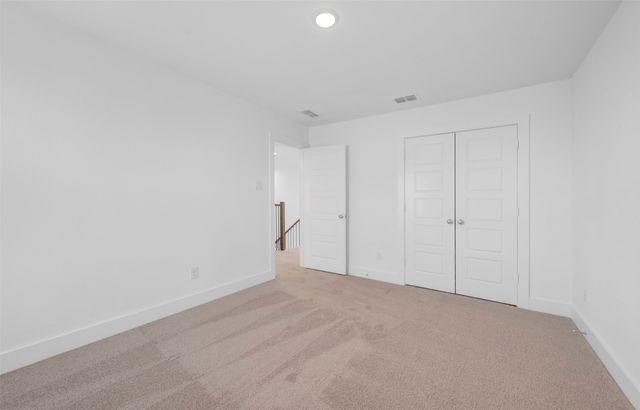 5040 Ressina Drive, Aubrey, TX 76227