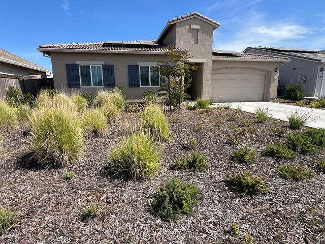 4910 Starfruit Ct, Roseville, CA 95747