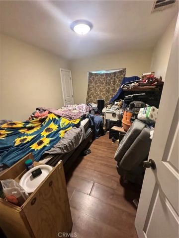 8903 S Denker, Los Angeles, CA 90047