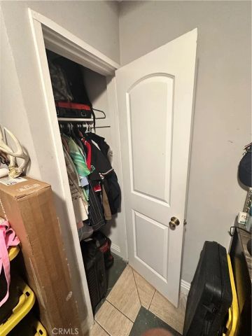 8903 S Denker, Los Angeles, CA 90047