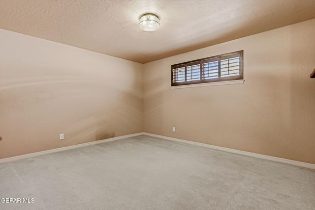 5821 Vista Corona Court, El Paso, TX 79912