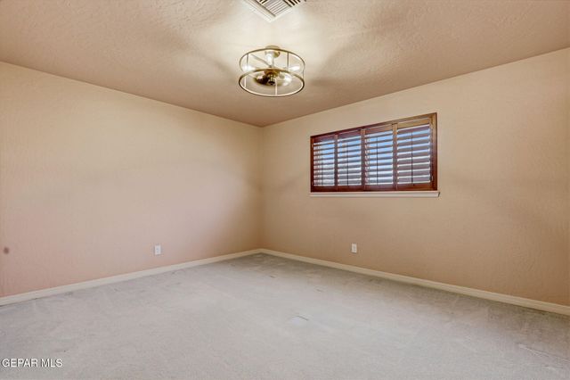 5821 Vista Corona Court, El Paso, TX 79912