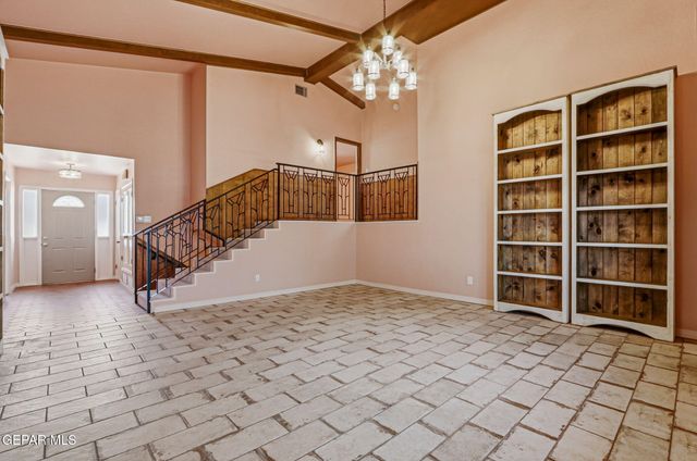 5821 Vista Corona Court, El Paso, TX 79912