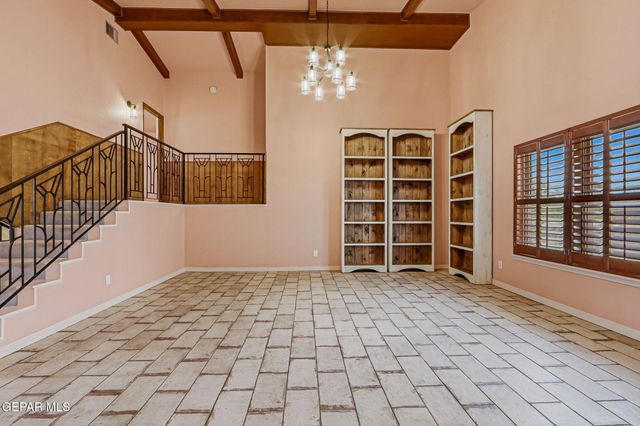 5821 Vista Corona Court, El Paso, TX 79912