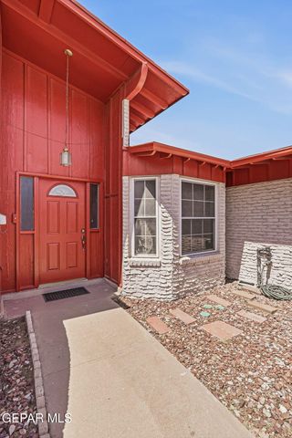 5821 Vista Corona Court, El Paso, TX 79912