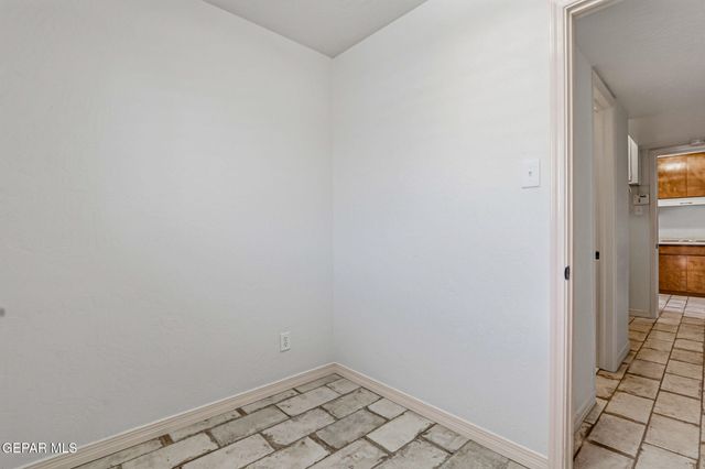 5821 Vista Corona Court, El Paso, TX 79912