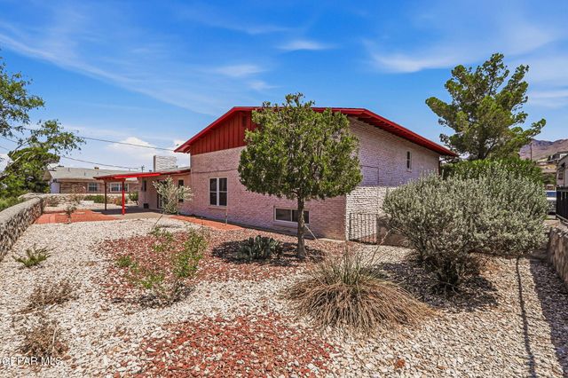 5821 Vista Corona Court, El Paso, TX 79912