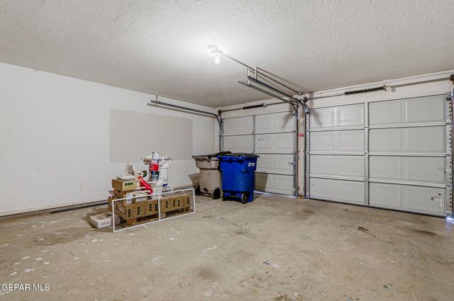 5821 Vista Corona Court, El Paso, TX 79912