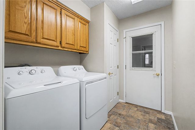 6 Lerwick Lane, Bella Vista, AR 72715