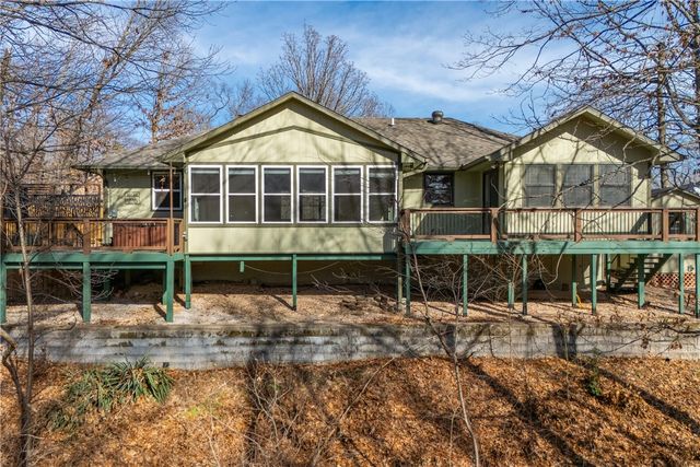 6 Lerwick Lane, Bella Vista, AR 72715