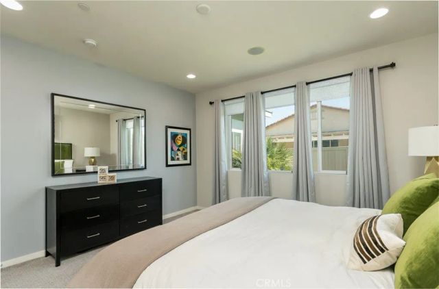 45124 42nd West, Lancaster, CA 93536