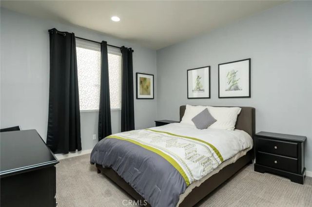 45124 42nd West, Lancaster, CA 93536