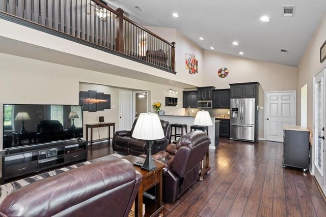 455 Vz County Road 2808, Mabank, TX 75147