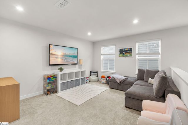 822 Lady Fern Drive, Woodruff, SC 29388