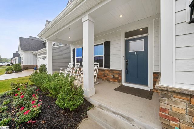 822 Lady Fern Drive, Woodruff, SC 29388
