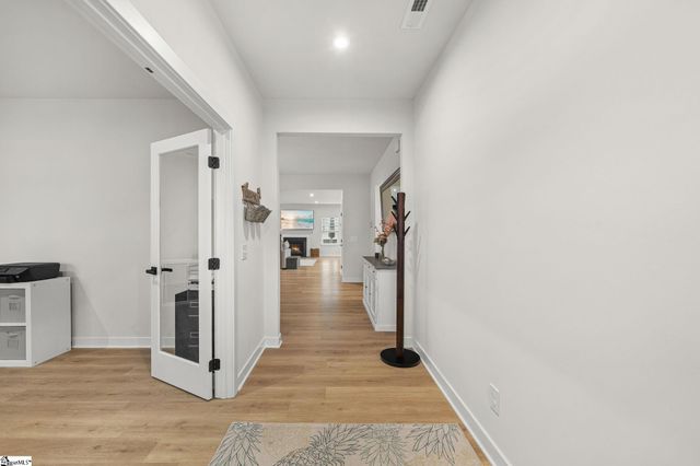 822 Lady Fern Drive, Woodruff, SC 29388