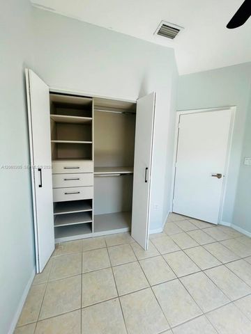 790 SW 107th Avenue 301, Pembroke Pines, FL 33025